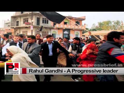 Watch Rahul Gandhi slams Modi govt, says Nation suffers but PM plays drum Video