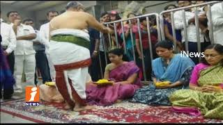 Watch Smita Sabharwal Visits Yadadri Sri Lakshmi Narasimha Swamy Temple | iNews Video