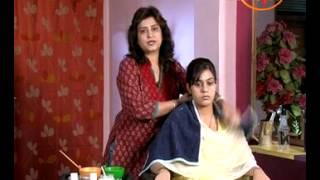 Watch How To Maintain Shine In Your Hair - HOME REMEDIES -  Rajni Duggal (Beauty Expert) Video