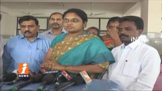 Watch Adilabad Municipal Chairperson Manisha Distribute Blankets To Patients at RIMS Hospital | iNews Video