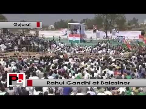 Watch Rahul Gandhi - We respect Congress leaders and we never worship leaders of BJP or RSS Video