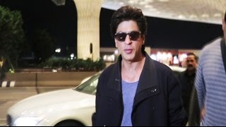Watch Shahrukh Khan Off To Vancouver For TEDtalks, Spotted At Airport Video