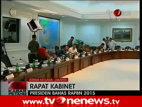 Watch Rapat Kabinet, Presiden Bahas Pengamanan Natal 6 Januari 2015 Video