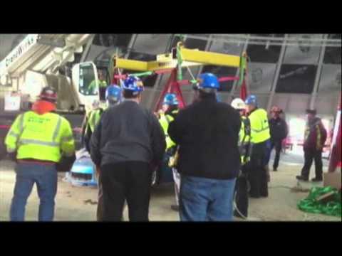 Watch Two Corvettes Pulled From Sinkhole News Video Video