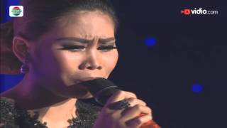 Watch Evi D'Academy - Muara Kasih Bunda (D'Academy Celebrity Group 2) Video