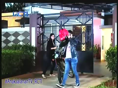 Watch Anak Jalanan Episode 150 - Part 2 Video