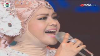 Watch Iyeth Bustami - Nirmala (Puteri Muslimah Indonesia 2016) Video