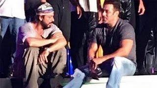 Watch Shahrukh Khan & Salman Khan Dil Dosti & Yaariyaan @ TOIFA Awards 2016 Video