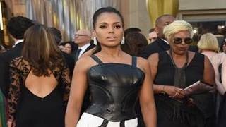 Watch Oscar Awards 2016- Kerry Washington Speaks Out Against The Oscars Boycott On Red Carpet Video