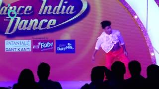 Watch Paramdeep Singh Full Dance Performance - Dance India Dance Season 6 Video