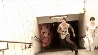 Watch Amazing Parkour and Freerunning Video
