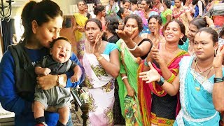 Watch Kareena's Baby Taimur Gets Blessings From Transgender Community Video