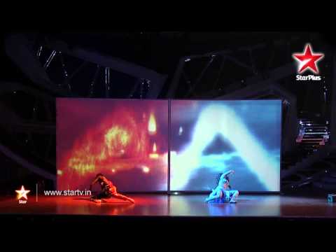 Watch Nach Baliye 6 - 11th January 2014 - Gurmeet and Debina's fabulous performance Video