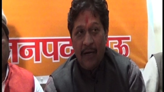 Watch BJP's Candidate said, he distributed maximum numbers of weapon during his tenure Video