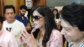 Watch Love Life & Screw Ups Hot Webseries Premier | Zeenat Amaan Full Interview Video
