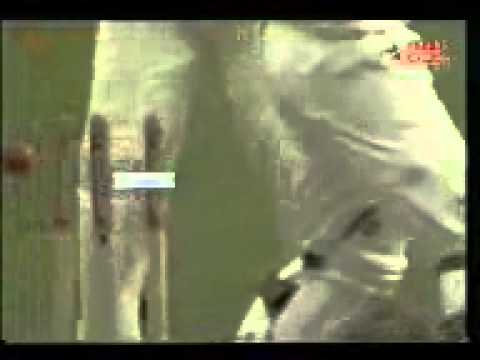 Watch Shane warne biggest turn ever  ball spins 2.5 feet !! - Cricket Classic Video Video