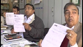 Watch 390 à¤°à¥à¤ªà¤ à¤•à¥‡ à¤…à¤–à¤¬à¤¾à¤° à¤•à¥‡ à¤²à¤¿à¤ à¤—à¤‚à¤µà¤¾à¤ 5 à¤²à¤¾à¤– à¤°à¥à¤ªà¤ Video