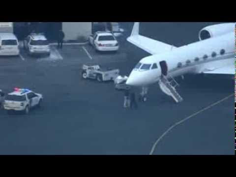 Watch Bieber's plane allegedly searched for drugs News Video Video