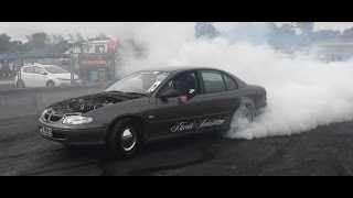 Watch ULJIZZ BURNOUTS AT LARDNER PARK MOTORFEST Video
