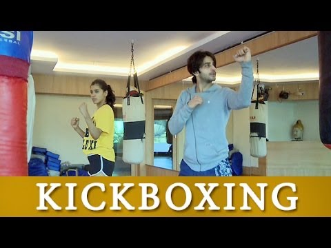 Watch Thrust Kick,Knee Smash,Dodge & Punch Self Defence Training Video Tutorial Video