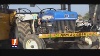 Watch School Bus And Tractor Collides At Sircilla Highway | Driver Injured ,Kids Safe | Telangana | iNews Video