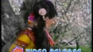 Watch Kya Maine Preet Main Paya - Boond Jo Ban Gayee Moti (1967) - Suman Kalyanpur - {Old Is Gold} Video