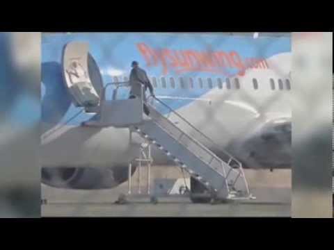 Watch Canada-Mexico Flight Makes Emergency US Stop News Video Video