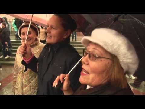 Watch Raw- Pro-Russia Protesters Gather in Crimea News Video Video