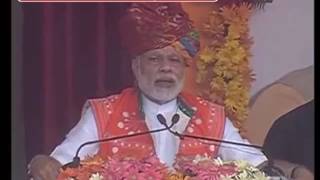 Watch PM pays tribute to Chandrashekhar Azad at his birthplace & say Every Indian loves Kashmir Video