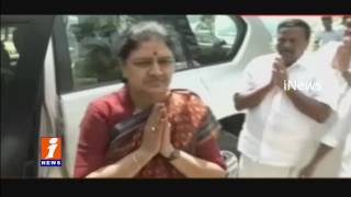 Watch Sasikala Pays Tributes To MGR On Way Going To Bangalore Jail | Tamil Nadu | iNews Video