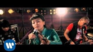 Watch KOTAK - Masih Cinta (Official Music Video) Video