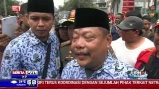 Watch Ratusan Pedagang Pasar Kambing Tolak Pembongkaran Video