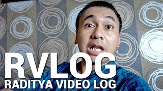 Watch RVLOG - NGELIAT PUNYA DIA Video