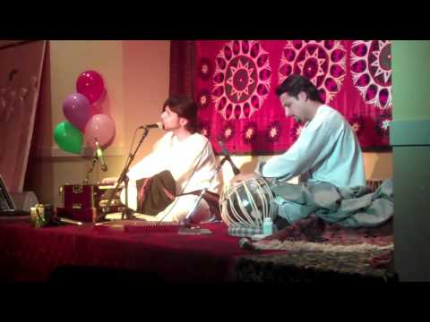 Watch Ali Etemadi-Ba Kaseh-Live Ghazal Song 2010 [HD] Video