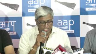 Watch BJP Vice - President of the way the country is being watched by the religious prism , malleable Video