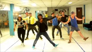 Watch Badtameez Dil and Bole Chudiyan (Devesh Mirchandani) with Ajanta academy in Cali (Colombia) Video