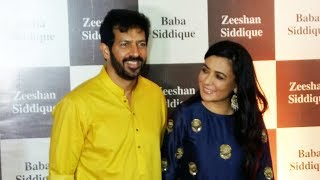Watch Kabir Khan With Wife Mini Mathur At Baba Siddique's Iftar Party 2017 Video