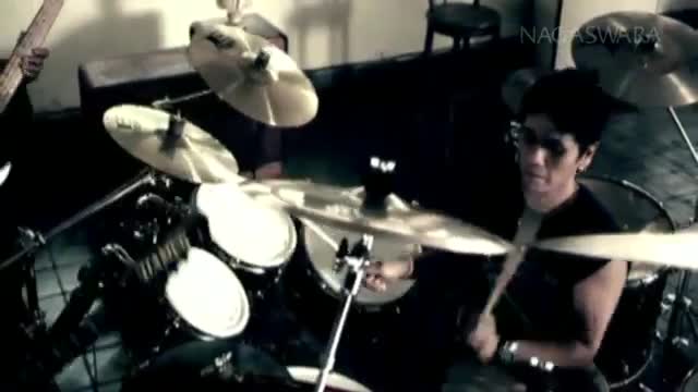 Watch Brother In Law(BIL) - Hatiku Hancur (Official Music Video) Video