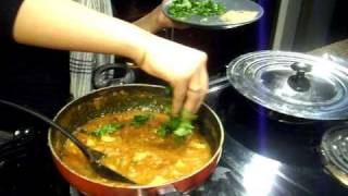 Watch Authentic Chicken Vindaloo, Chicken Vindaloo recipe Video