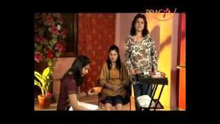 Watch How To Make FOOT SCRUB At Home - PEDICURE At Home - Rajni Duggal (Beauty Expert) Video