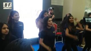 Watch Hrithik Roshan & Yami Gautam At Mithibai College | Kaabil Promotion Video