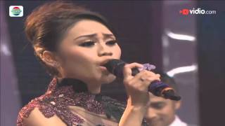 Watch Rani, Kutai Kartanegara dan Rita Sugiarto - Biarlah Merana (D'Academy 3 - Konser Final Top 5) Video