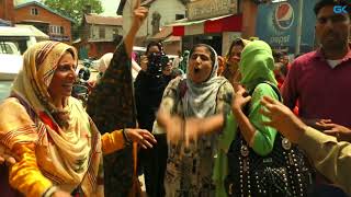 Watch Police foil protest of employees' demanding regularisation Video