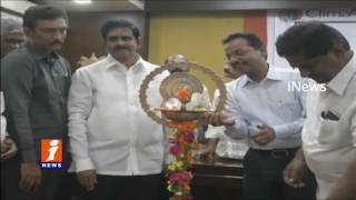 Watch Minister Devineni Uma call for meeting of irrigation officials | Polavaram | iNews Video