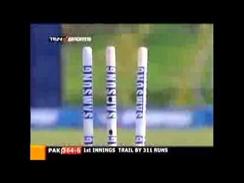 Watch Sachin Tendulkar's MYSTERY BALL ** Must Watch ** HD - Cricket Classic Video Video