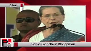 Watch Bihar - Sonia Gandhi addresses Congress poll rally at Bhagalpur, takes on Modi govt Politics Video Video