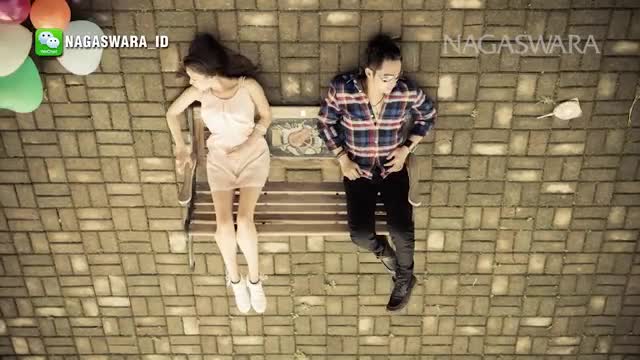 Watch Saleena Band - Apa Maumu Cinta (Official Music Video) Video