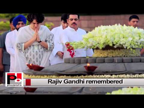 Watch Sonia Gandhi, Rahul Gandhi and Priyanka pay tributes to Rajiv Gandhi on his 70th birth anniversary Video