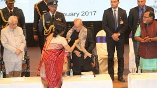Watch President Mukherjee, Manmohan Singh grace Presidency College bicentenary celebrations Video