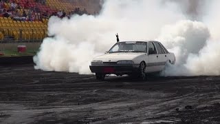 Watch YOSHIE AT BURNOUT MANIA SYDNEY DRAGWAY Video